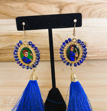 Load image into Gallery viewer, Artisanal Frida Kahlo Earrings With Tassel
