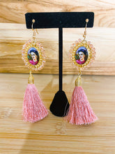 Load image into Gallery viewer, Artisanal Frida Kahlo Earrings With Tassel
