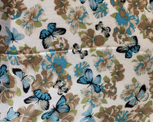 Load image into Gallery viewer, Floral Scarf With Butterflies
