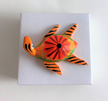 Load image into Gallery viewer, Small &quot;Turtle&quot; Alebrije
