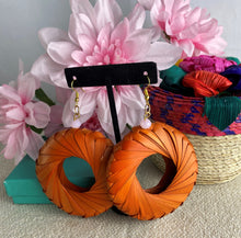 Load image into Gallery viewer, Colorful Oversized Woven Palm Earrings/Round Statement Earrings with Jewelry Box
