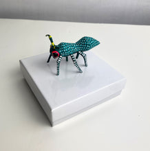 Load image into Gallery viewer, Authentic Mexican Small &quot;Ant&quot; Alebrije
