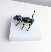 Load image into Gallery viewer, Authentic Mexican Small &quot;Ant&quot; Alebrije
