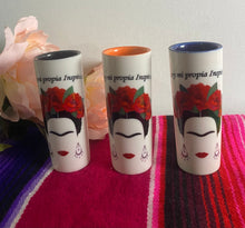 Load image into Gallery viewer, &quot;Yo soy mi propia inspiracion&quot; - Frida Kahlo Shot-Glass
