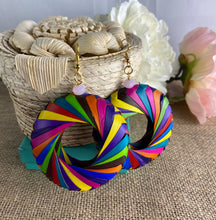 Load image into Gallery viewer, Colorful Oversized Woven Palm Earrings/Round Statement Earrings with Jewelry Box
