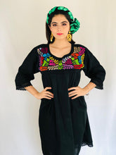 Load image into Gallery viewer, Beautiful Mexican Paloma Dress - Hand-embroidered -  M/L
